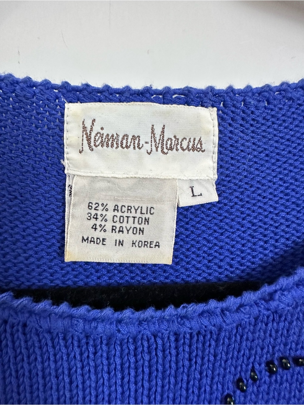 Neiman Marcus Cobalt Blue Floral Applique Puff Sleeve Sweater - Picture 2 of 13